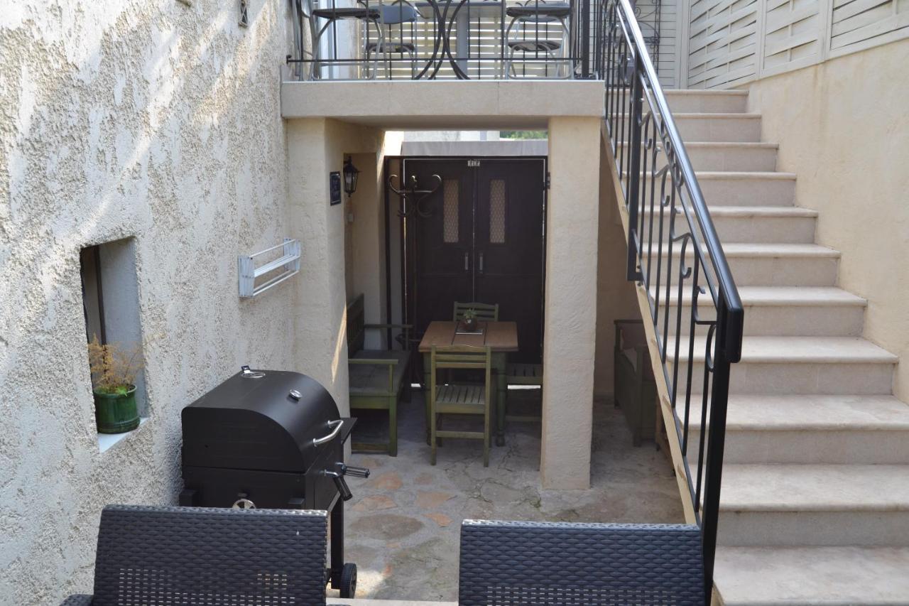 Pavillon De Luberon Apartman Lauris Kültér fotó